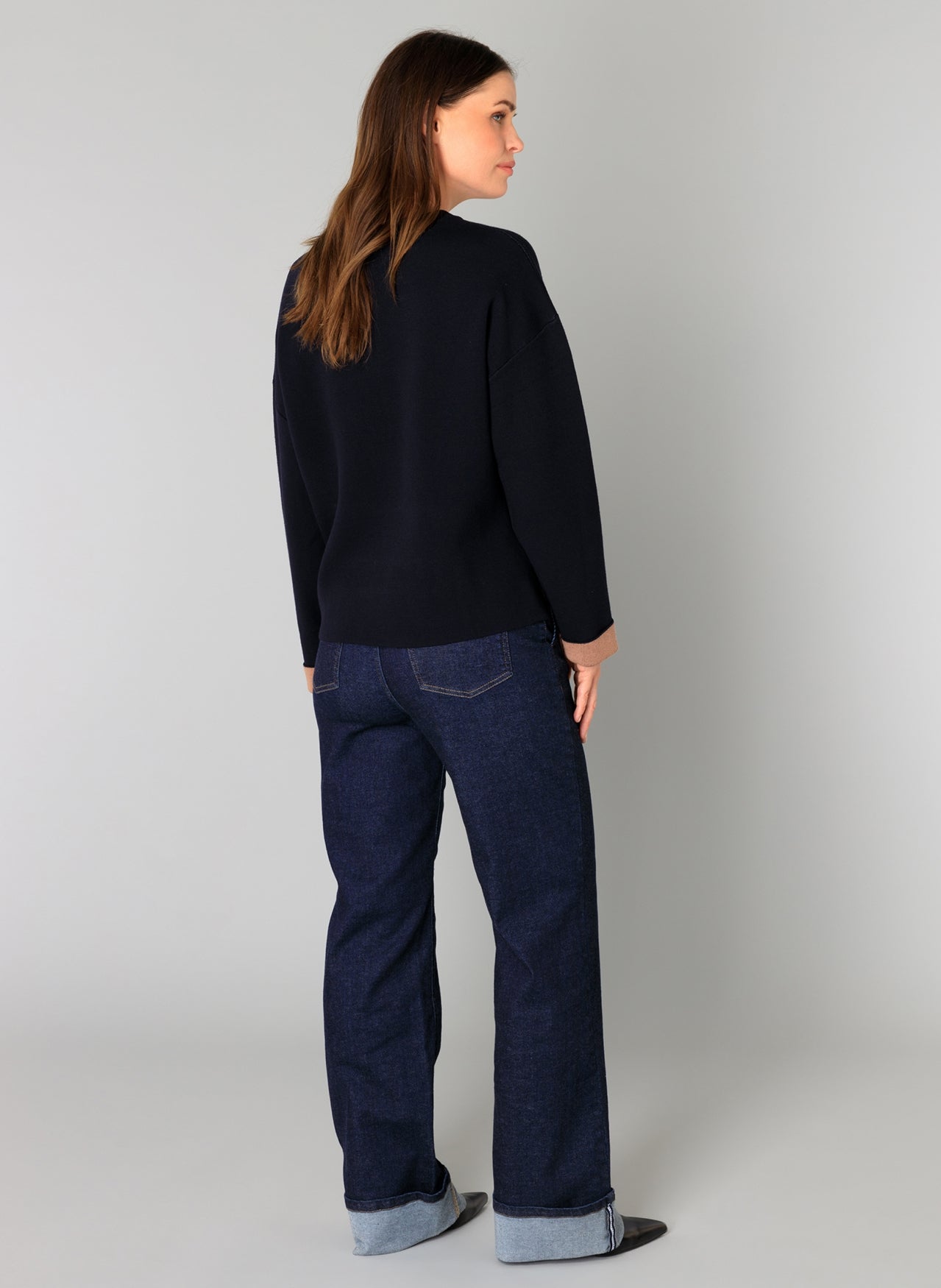 Yest Brenna navy knit with contrast cuff