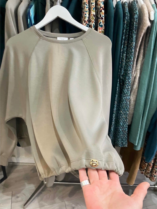 Yest Carlotta sweat top in sage