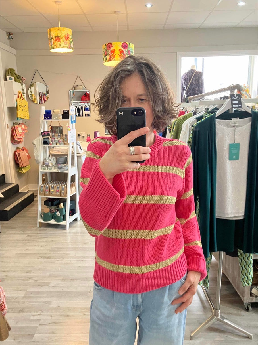 Numph Nukristy sweater in fandango pink