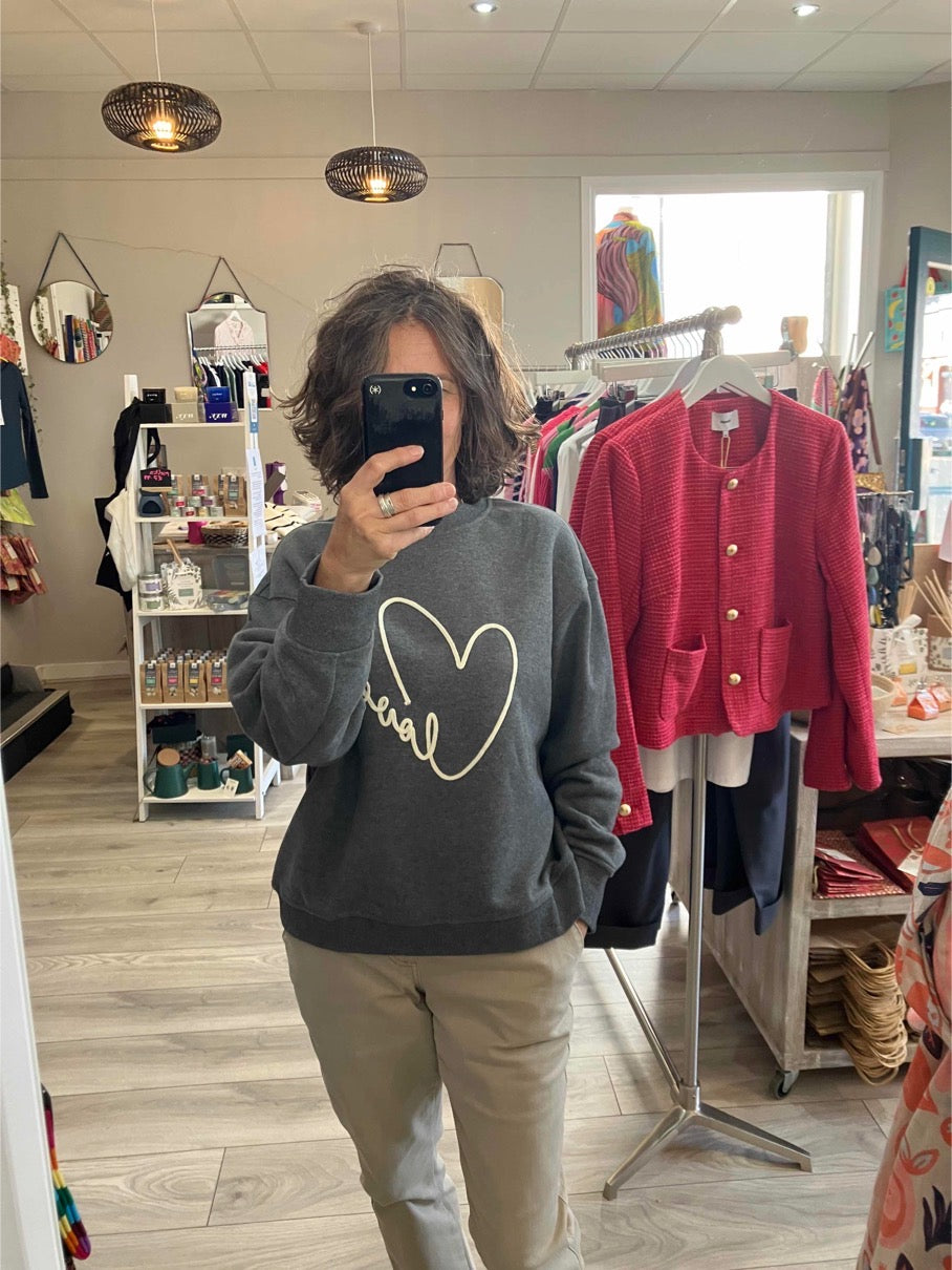 Grace & Mila Sharly sweatshirt in grey with love design