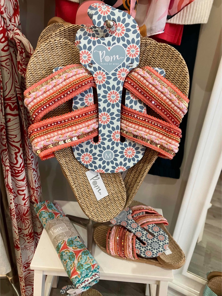 POM Slider with sparkle coral upper