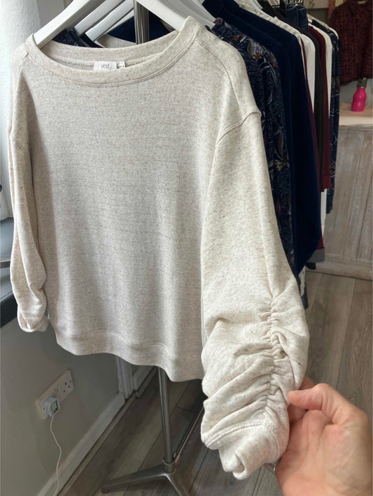 Yest Suri top in beige cream melange