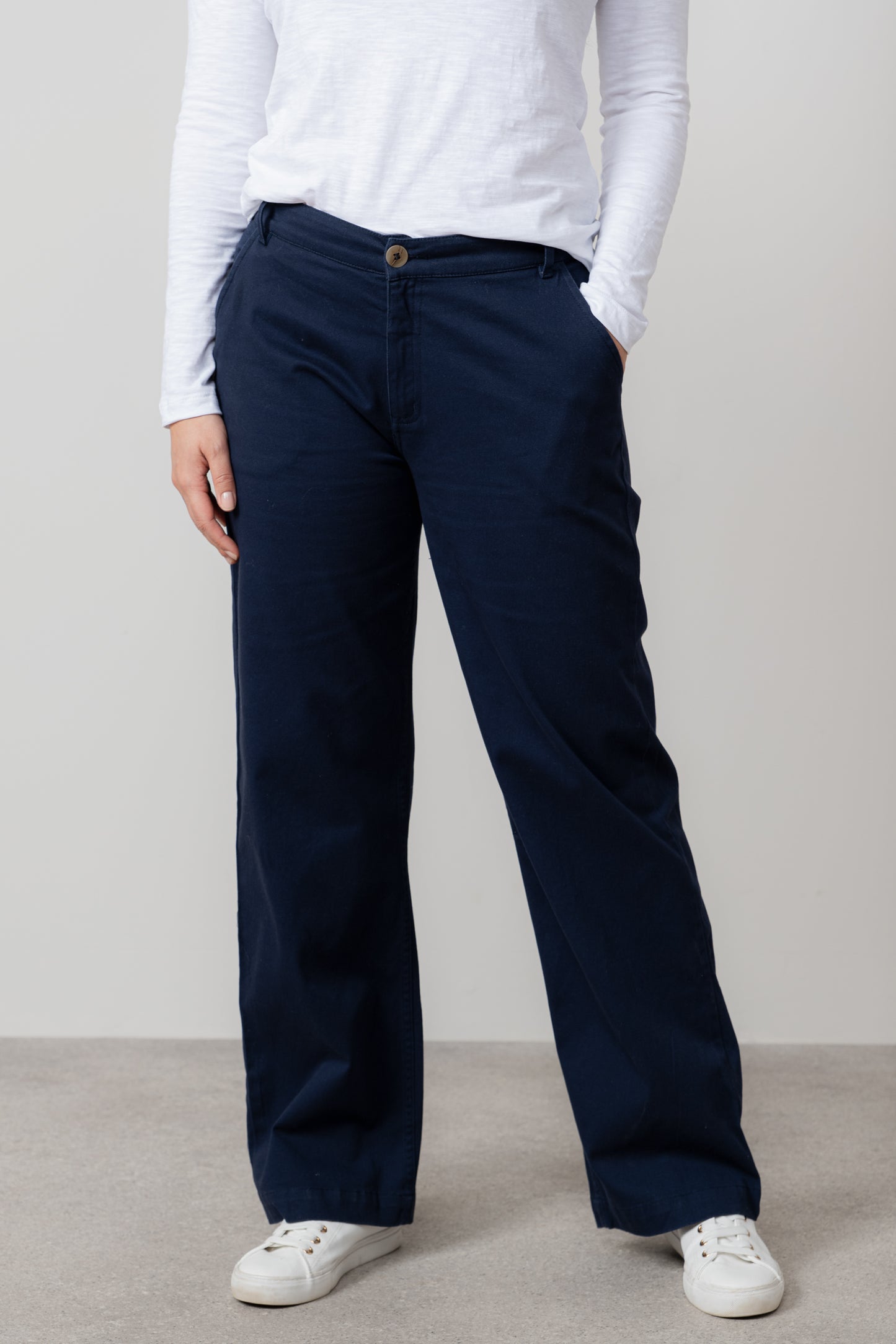 Lily & Me Isla crop trouser in navy
