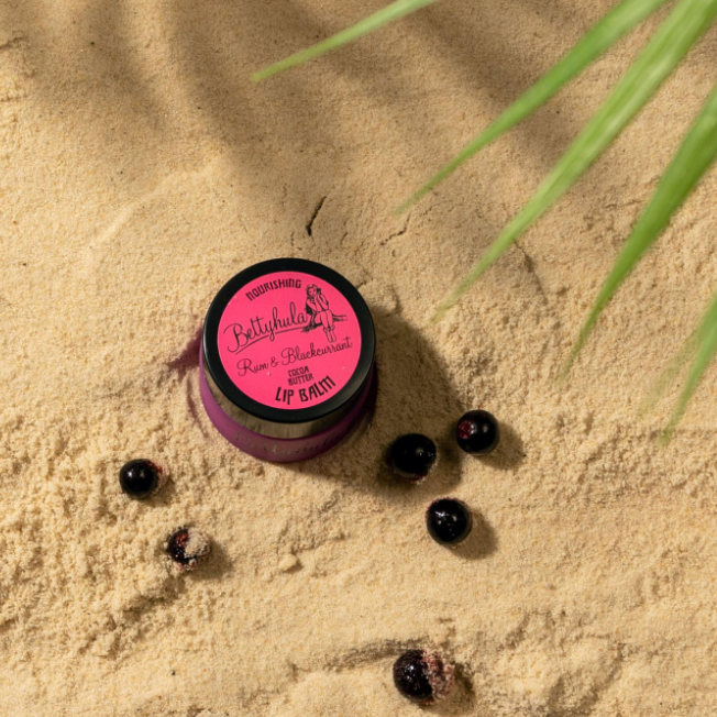 Betty Hula lip polish