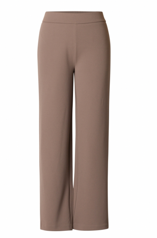 Base Level Yarah trouser in taupe