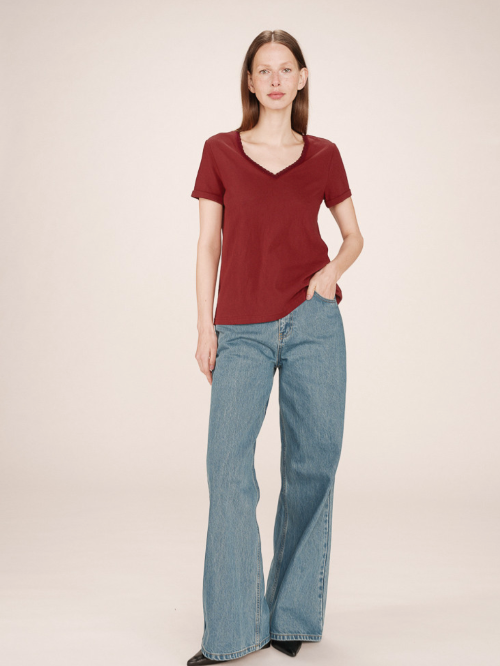 Grace & Mila Space tee in bordeaux