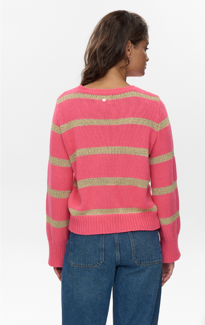 Numph Nukristy sweater in fandango pink