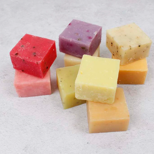 Wild Olive nine mini soap gift set