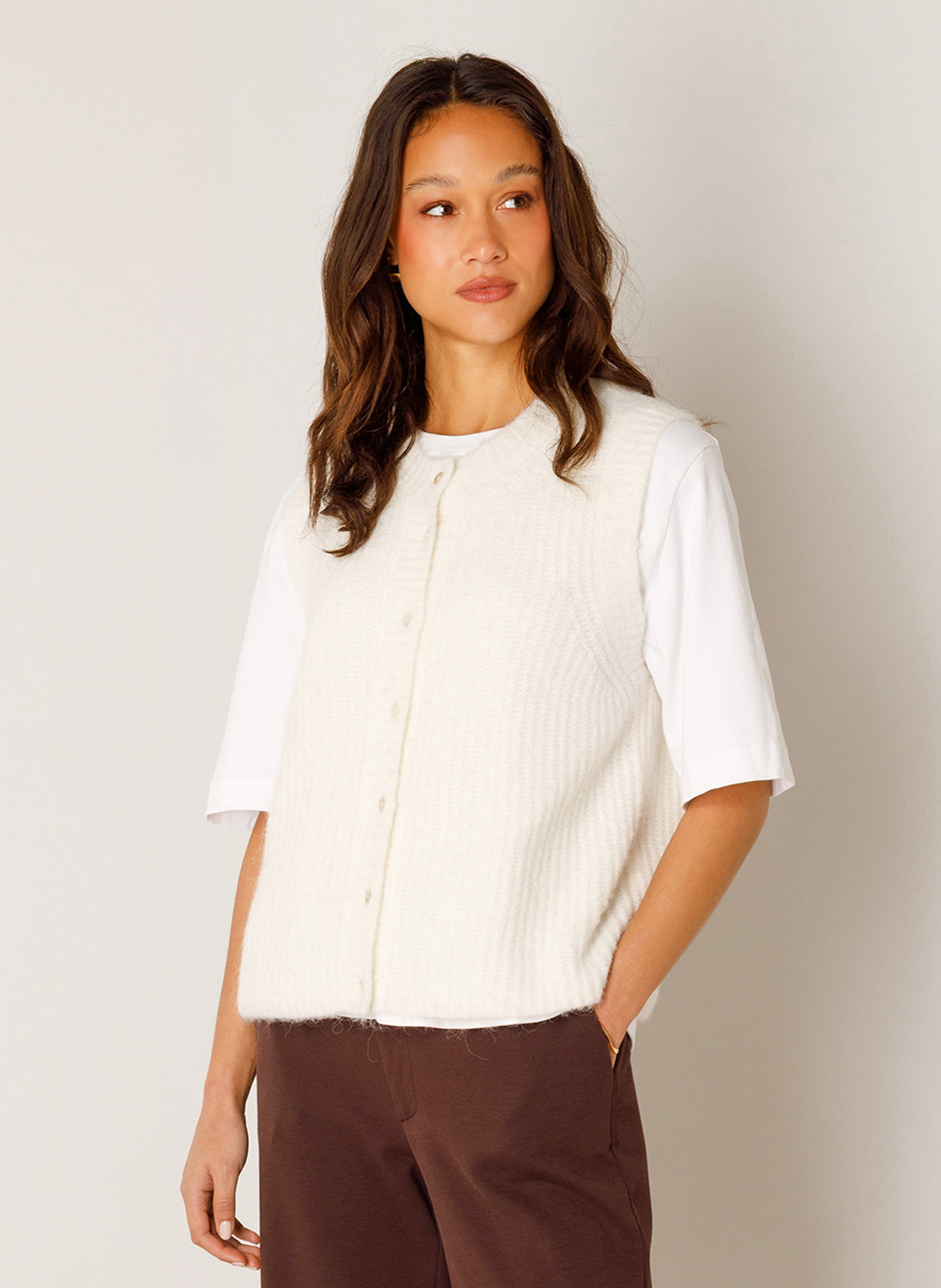 sweaters, cardis & sweatshirts