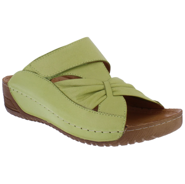 Collection from UK sustainable footwear brand Adesso