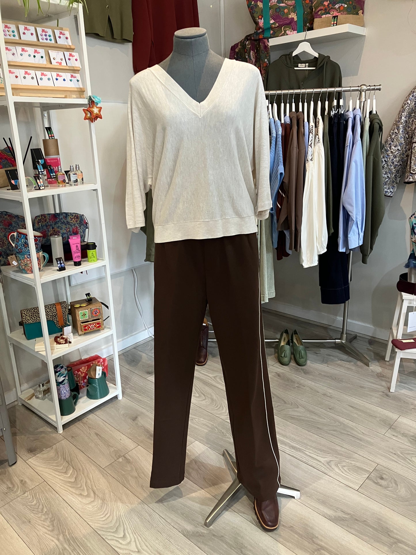 Red Button Colette Punto piping trouser in brown