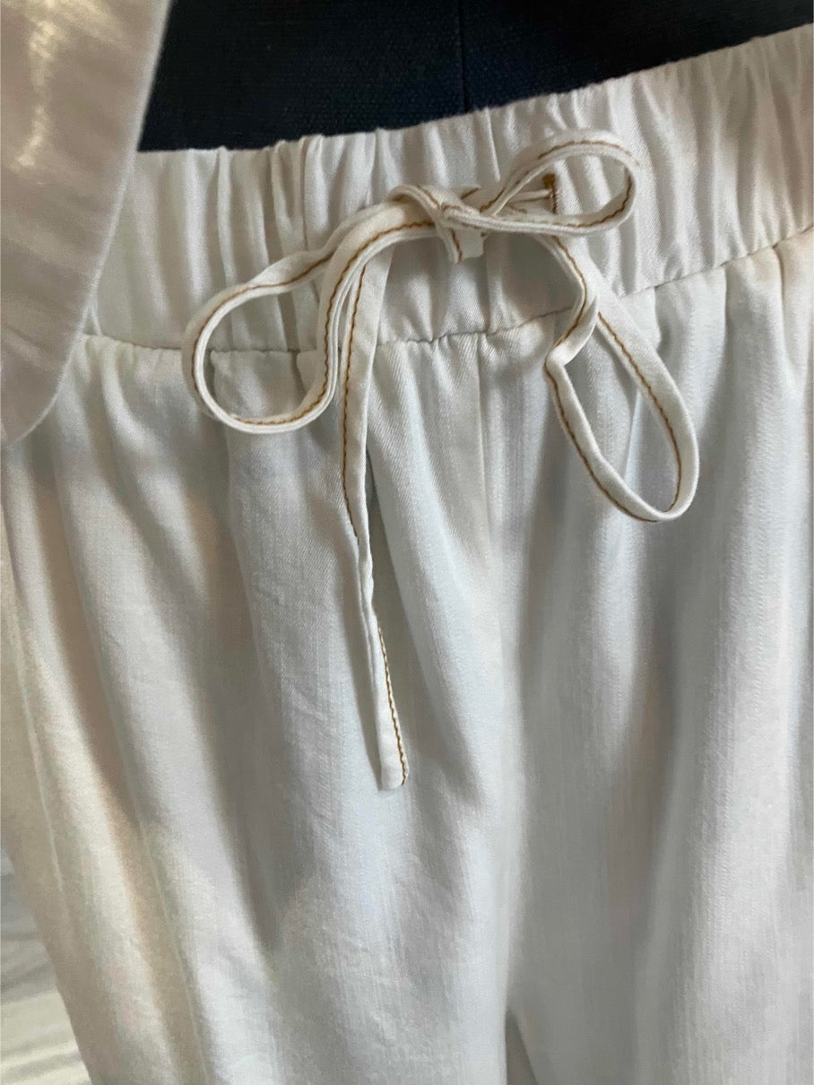 Betty Basics Copacabana relax pant in off white - [shop_name Strathaven] [womens clothing]