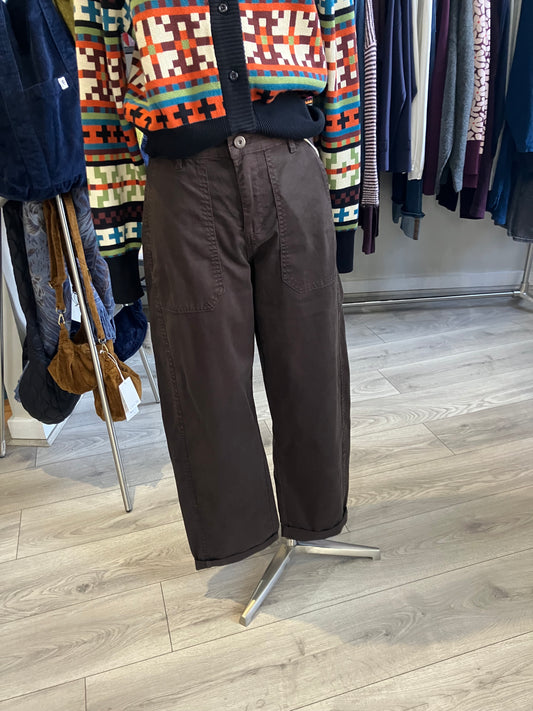 Red Button Margot high rise fine twill trouser in espresso - [shop_name Strathaven] [womens clothing]