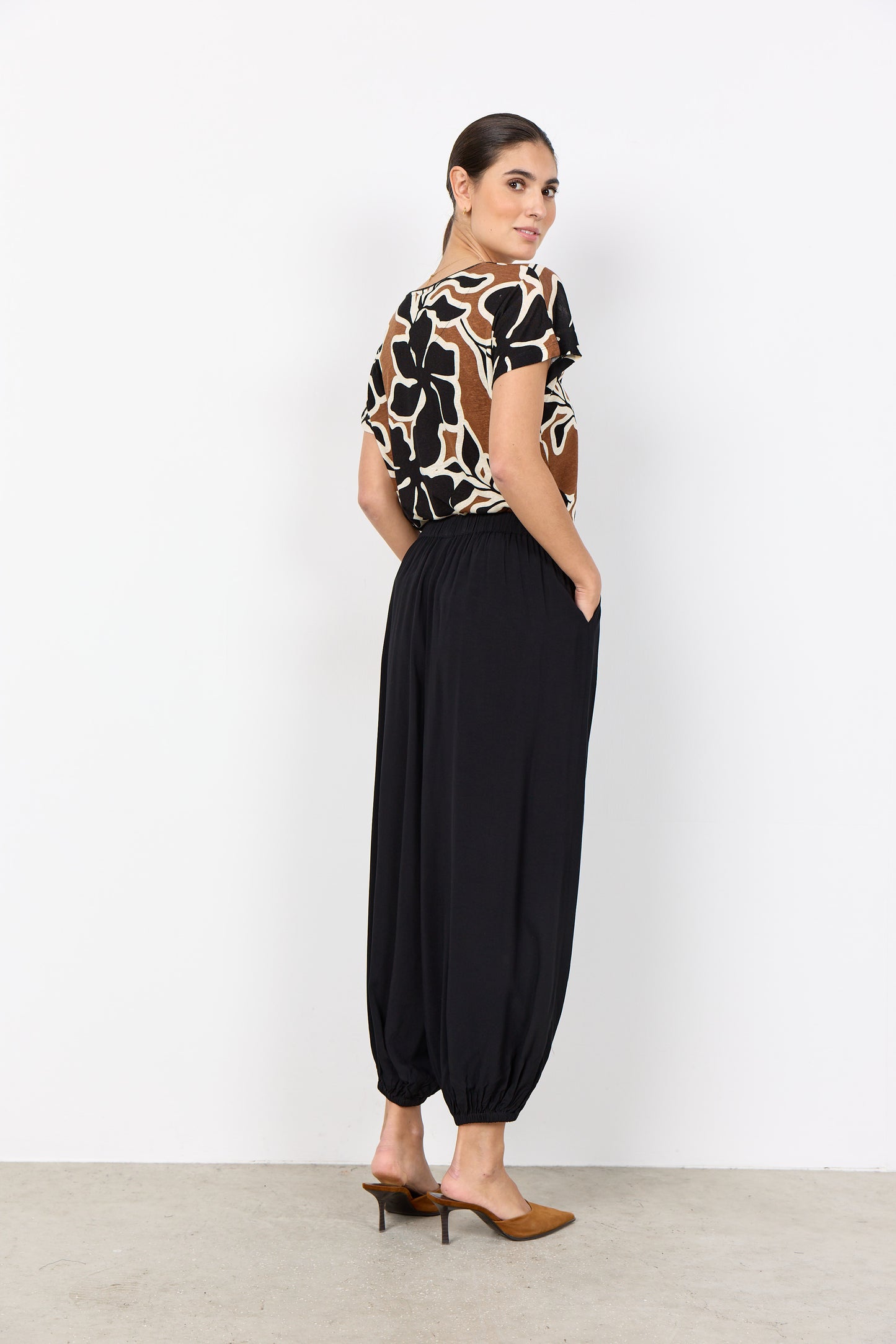 Soya Concept Radia balloon pants in black - [shop_name Strathaven] [womens clothing]