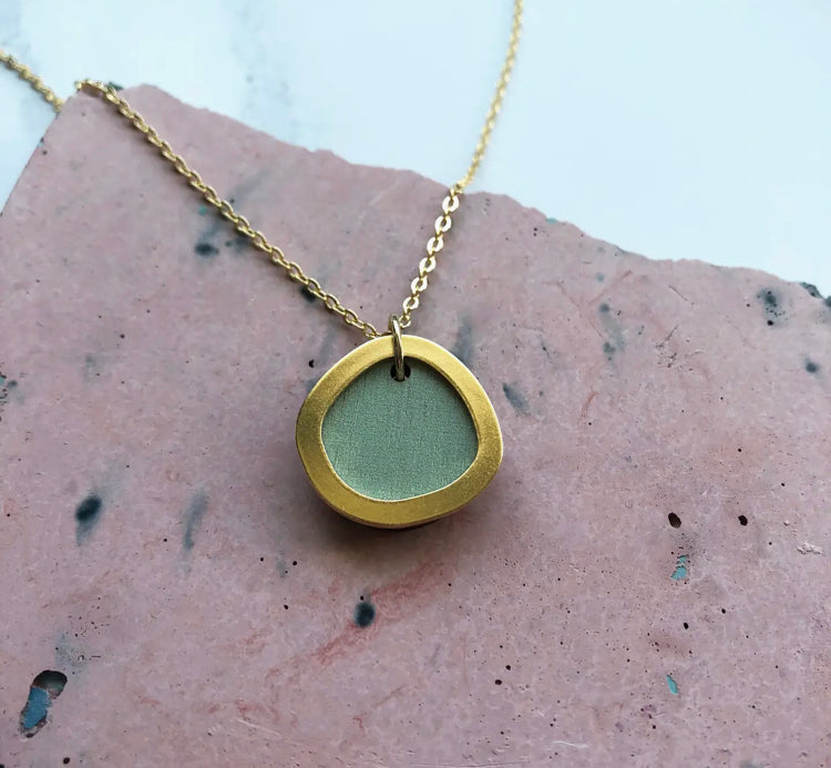 Mica Peet Coloured gold circle pendant in mint