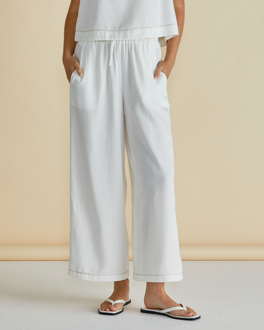 Betty Basics Copacabana relax pant in off white - [shop_name Strathaven] [womens clothing]