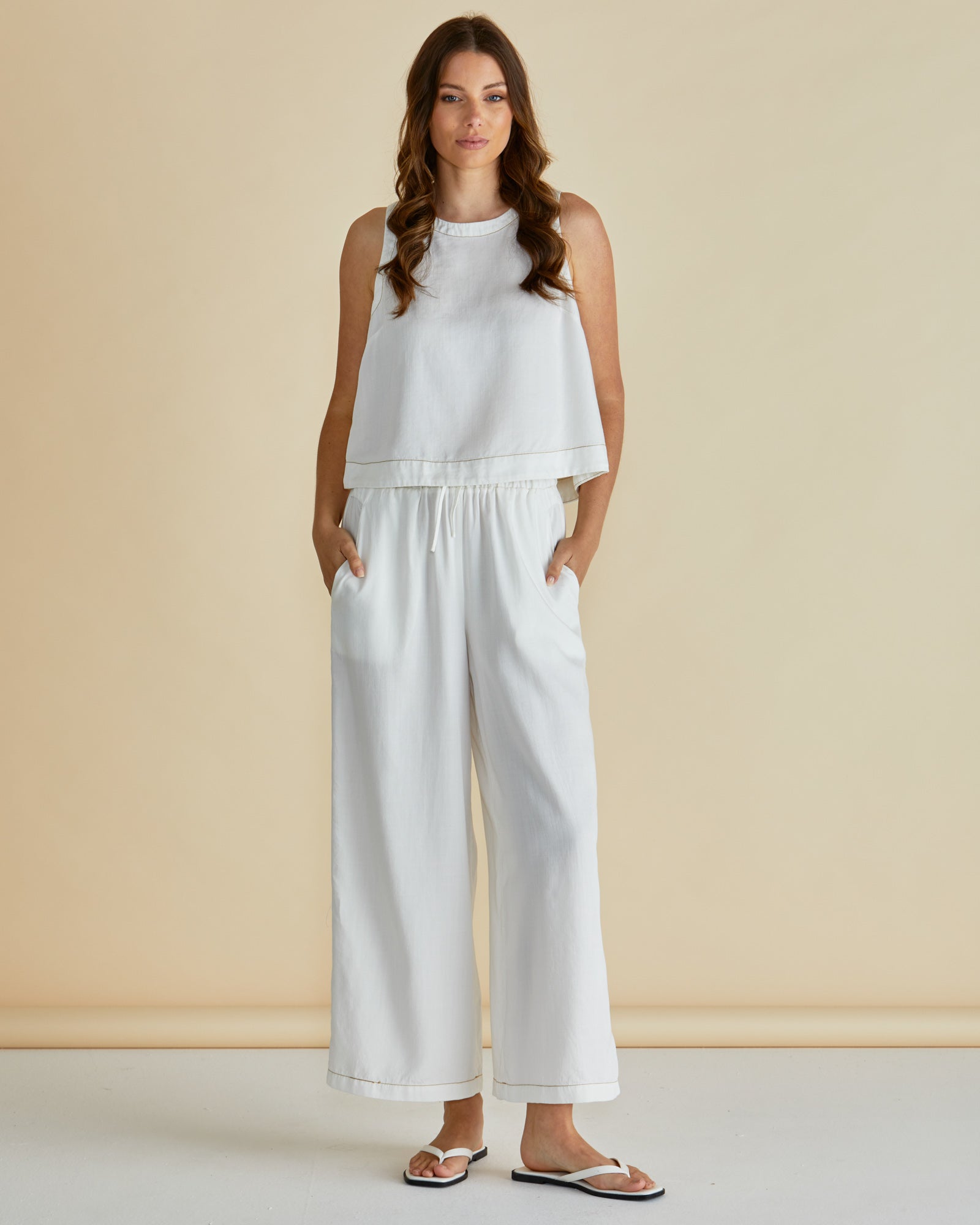 Betty Basics Copacabana relax pant in off white - [shop_name Strathaven] [womens clothing]
