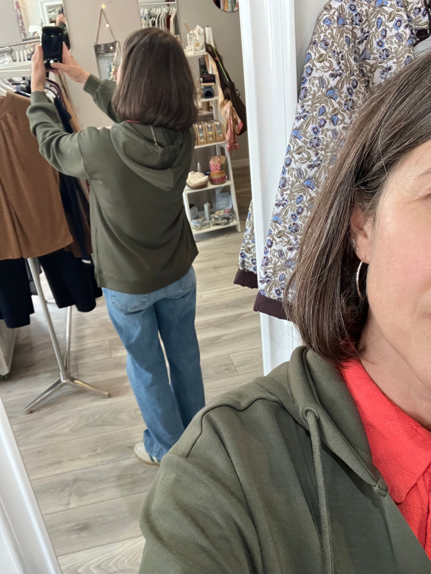 Fransa Aurora sweatshirt with hood in grape leaf olive