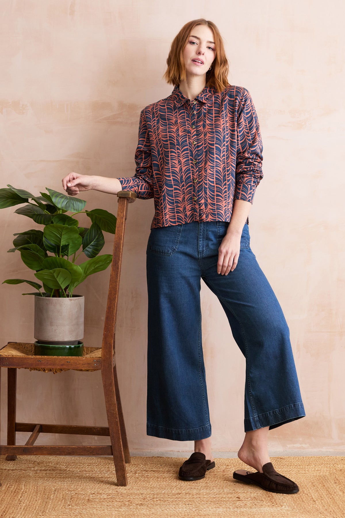 Lily & Me Bracken shirt leafwork in navy - [shop_name Strathaven] [womens clothing]