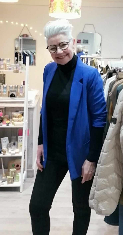 Soaked Shirley blazer in beaucoup blue