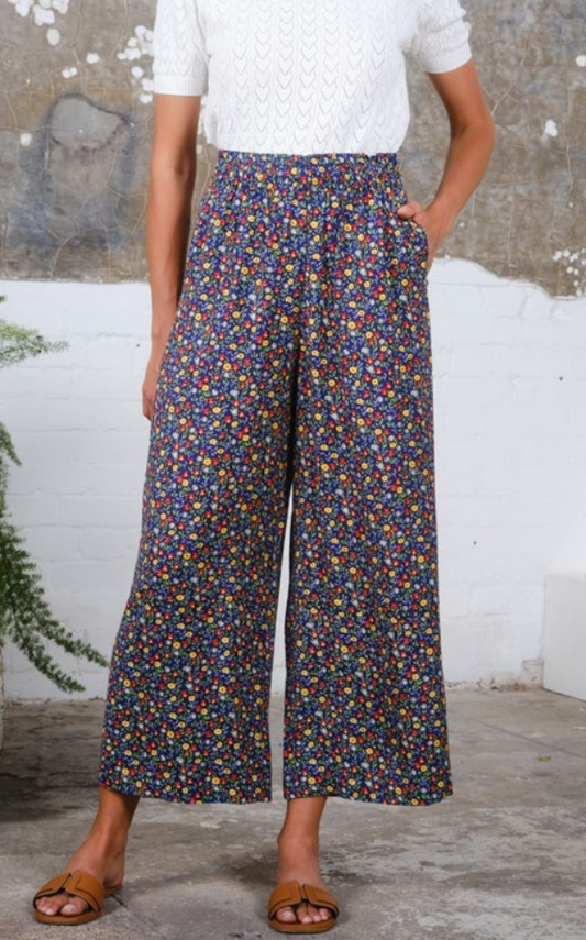 Pretty Vacant Tracy trousers in bloom print