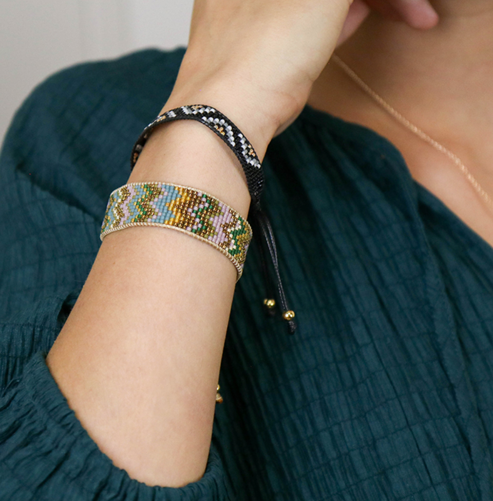 Pom adjustable woven earthy mix zig zag bracelet