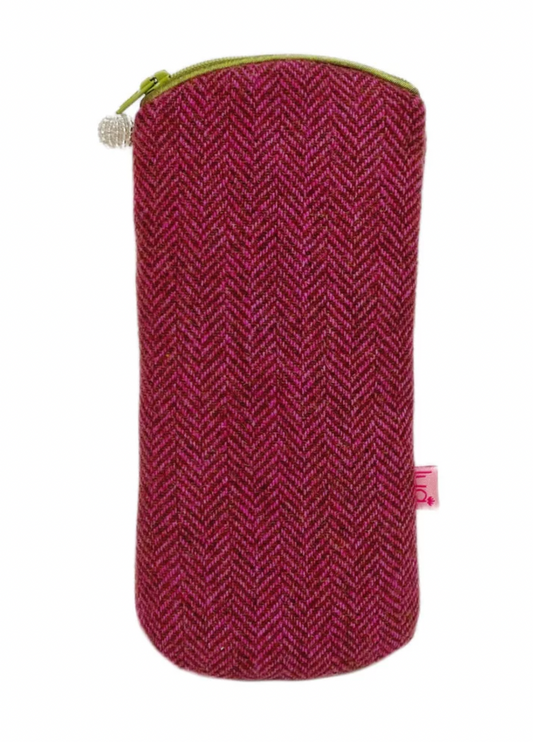 Lua glasses purse in herringbone pattern