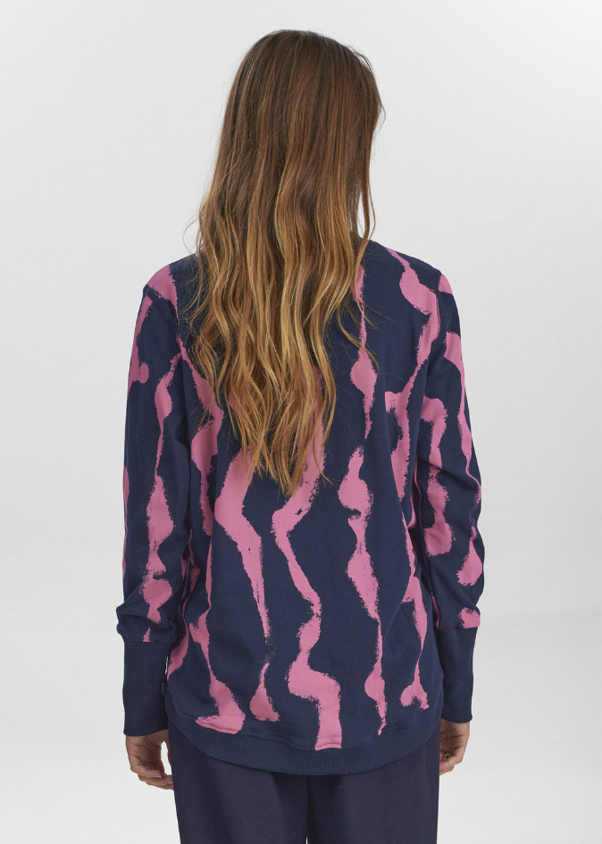 Numph Nunikola strokes sweat in pink carnation