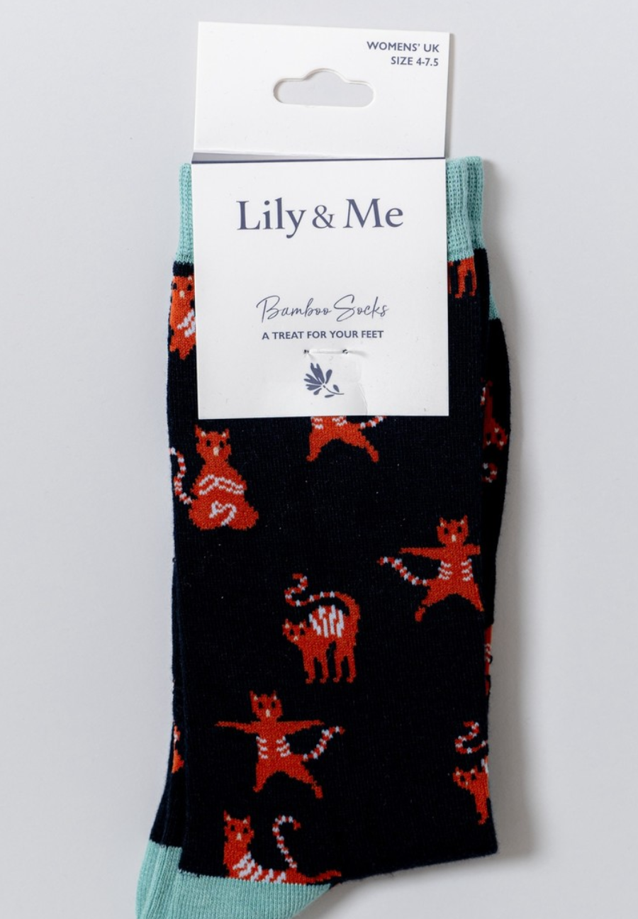 Lily & Me yoga cats bamboo socks