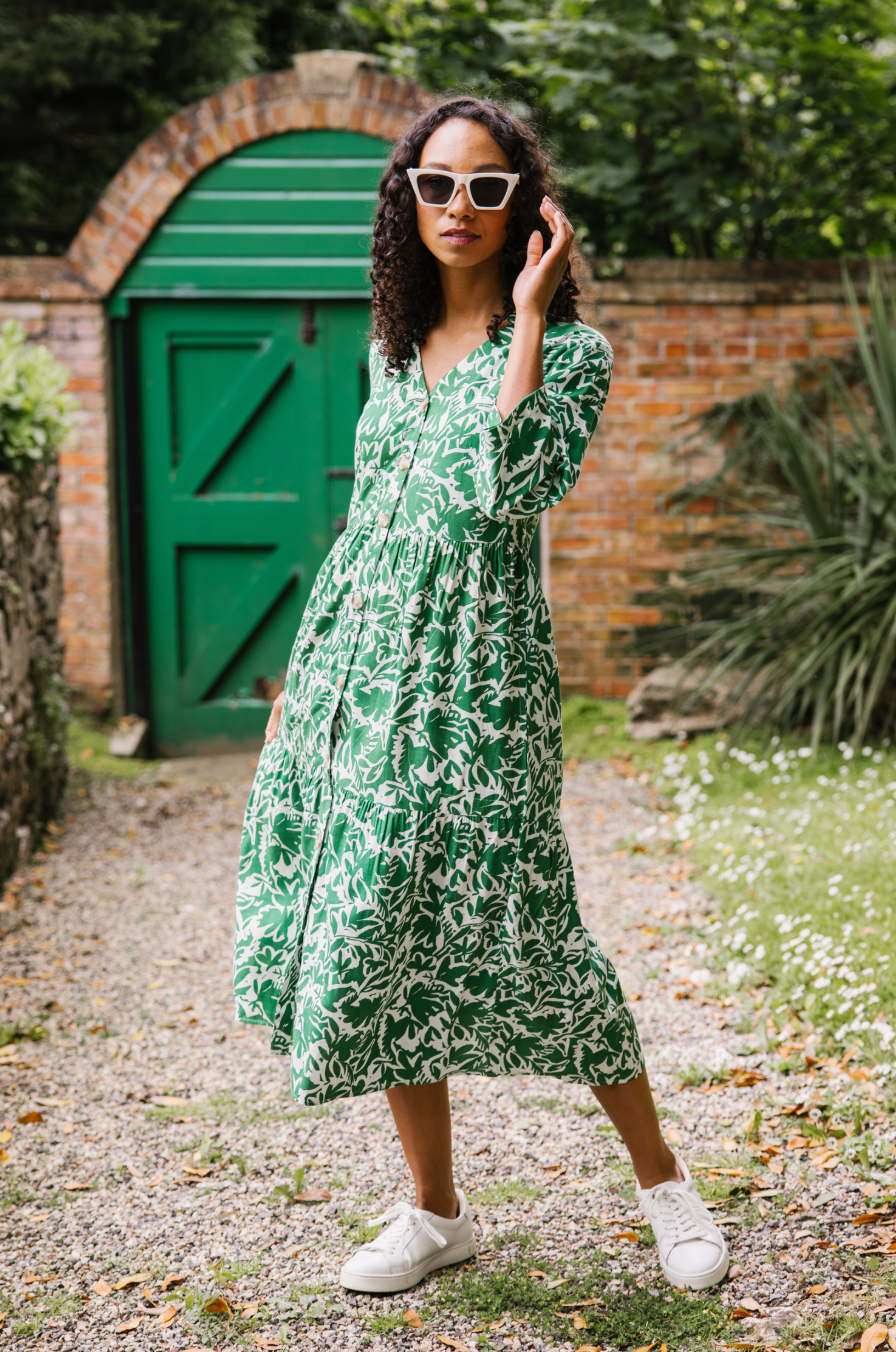 Nomads Ecovero midi shirt dress in leaf green