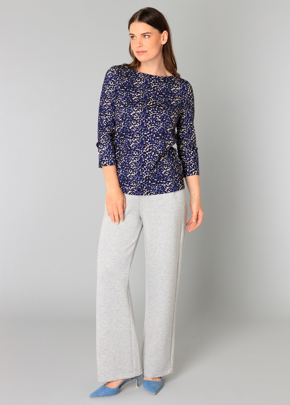 Yest Bryn patterned top with navy background