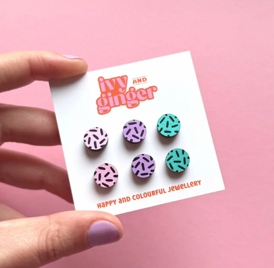 Ivy & Ginger pastel dash stud set