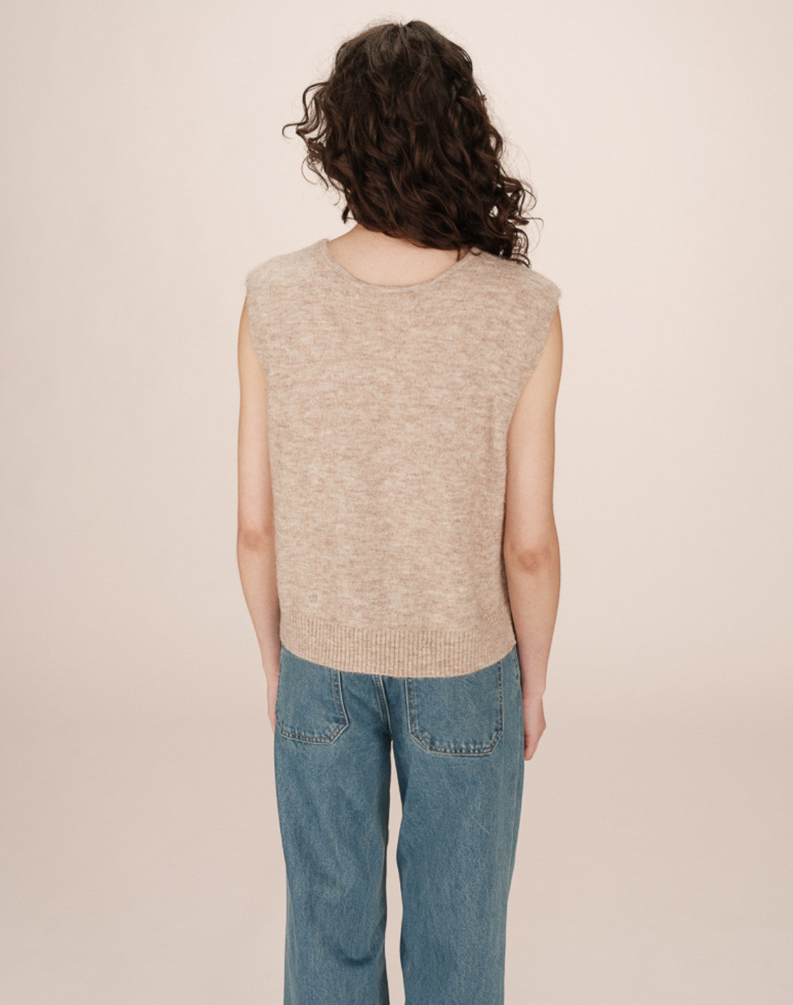 Grace & Mila Santa vest knit in light taupe