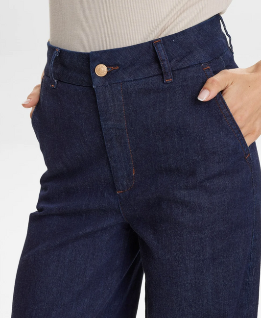Numph Nuamber dark blue jeans in shorter length