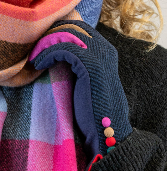 POM Faux suede navy button gloves