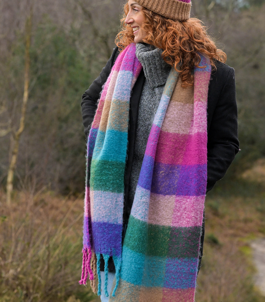 POM Rust & soft pink recycled checked scarf