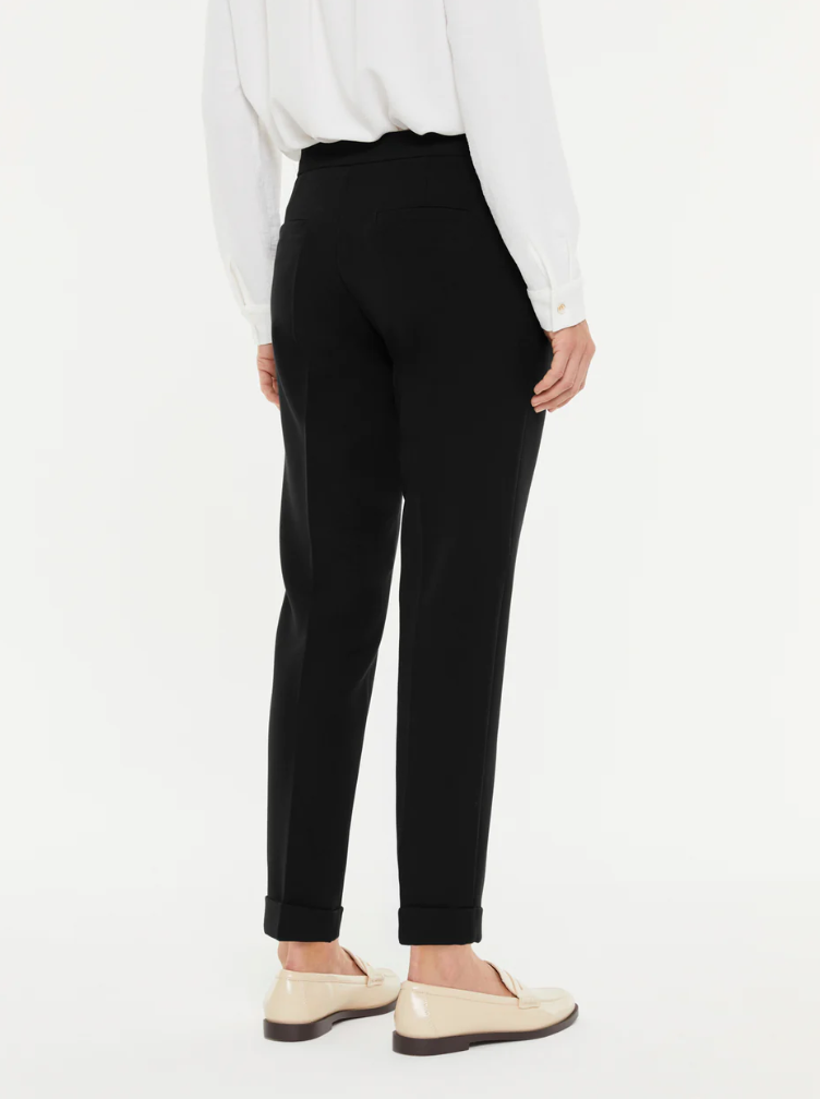 Paz Torras smart, straight black trouser