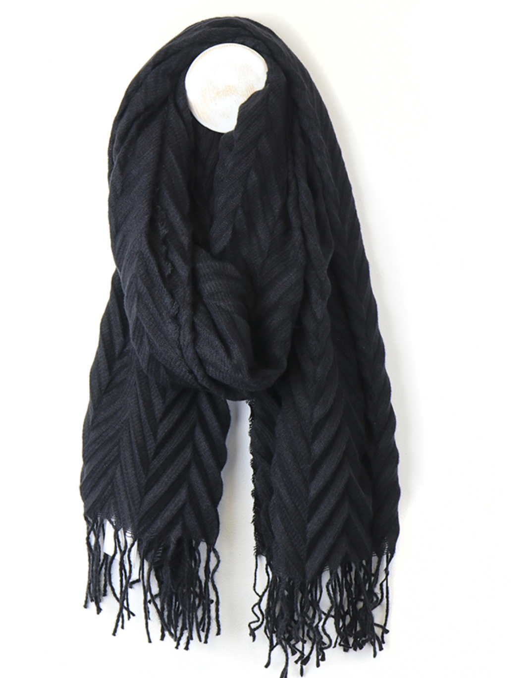 POM Dark charcoal fringed, recycled scarf
