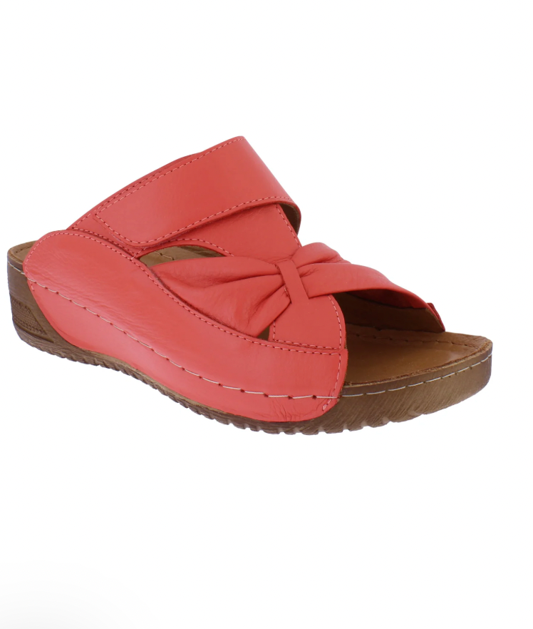 Adesso Lexi leather mule in watermelon