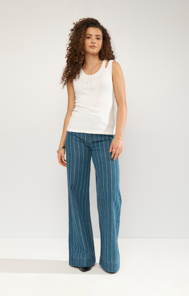 Numph Nudaphny vest top with shoulder detail in white - [shop_name Strathaven] [womens clothing]