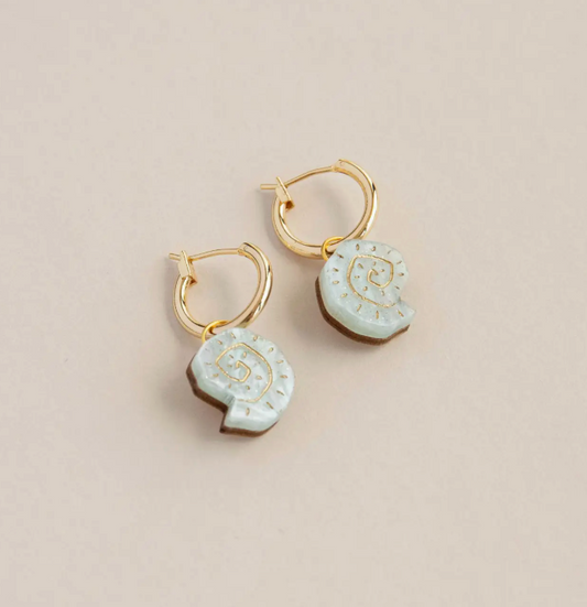 Pepper You Shell Hoop earrings