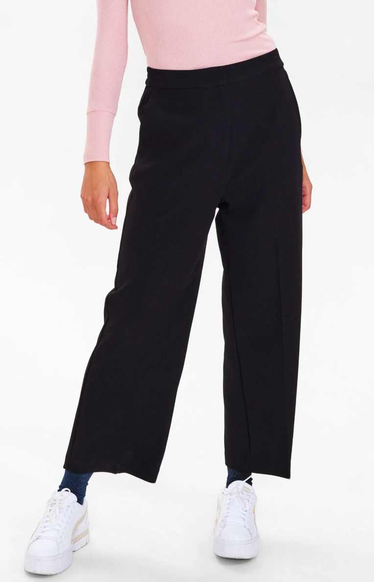 Numph Nuronja smart trousers in black