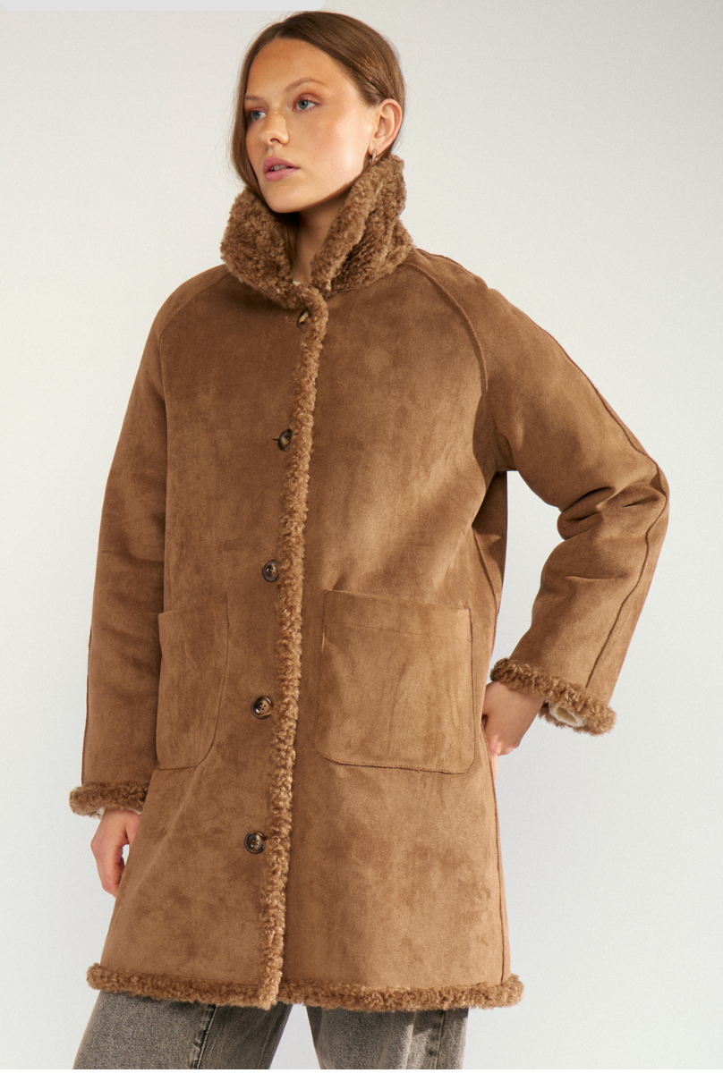 Numph Numinda reversible jacket in dachshund - [shop_name Strathaven] [womens clothing]