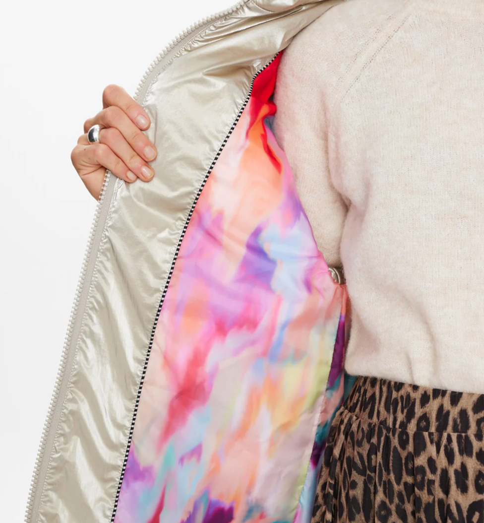 Numph Nukaro gilet in champagne