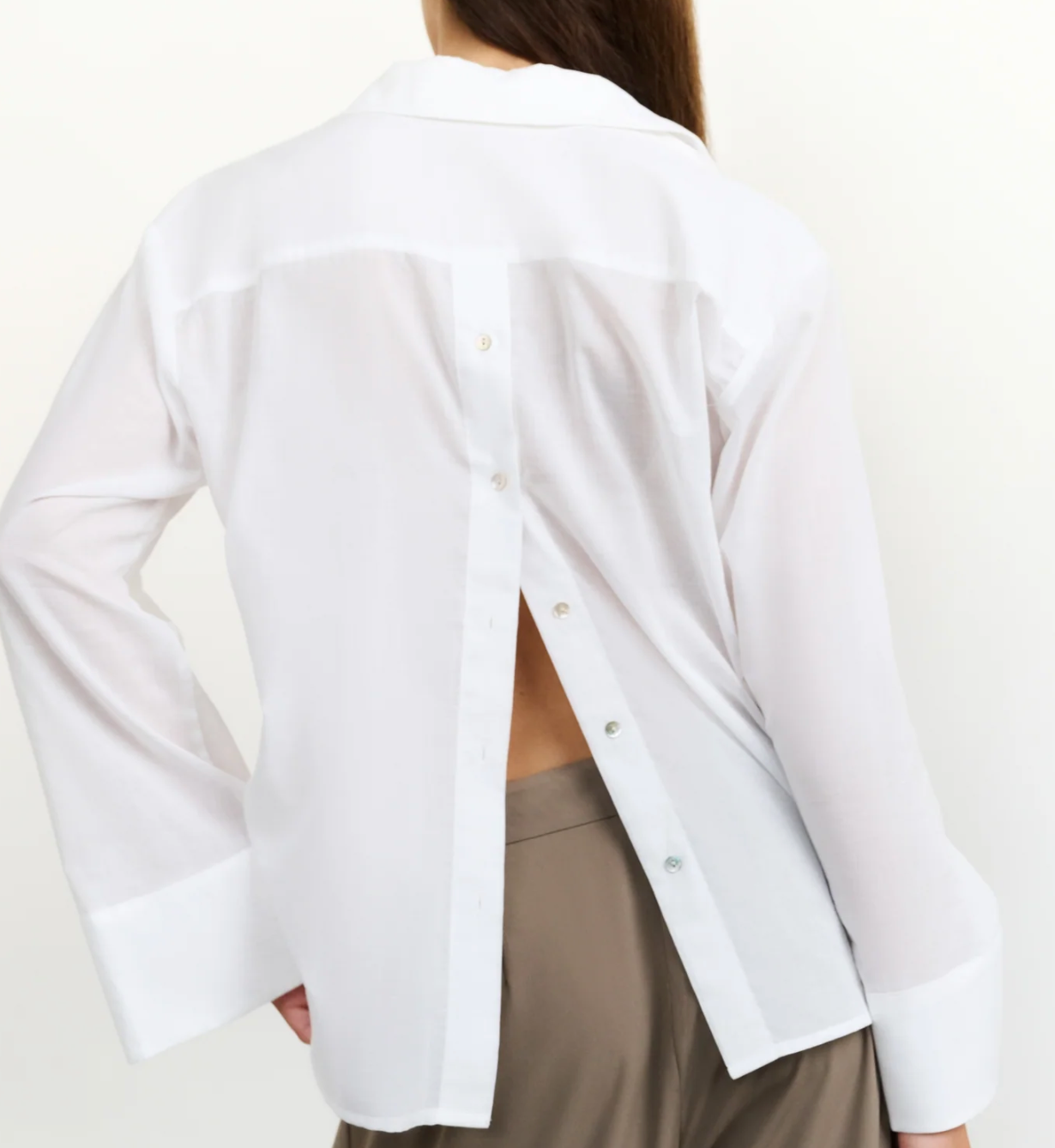 Yaya boyfriend blouse with buttons on back in off white