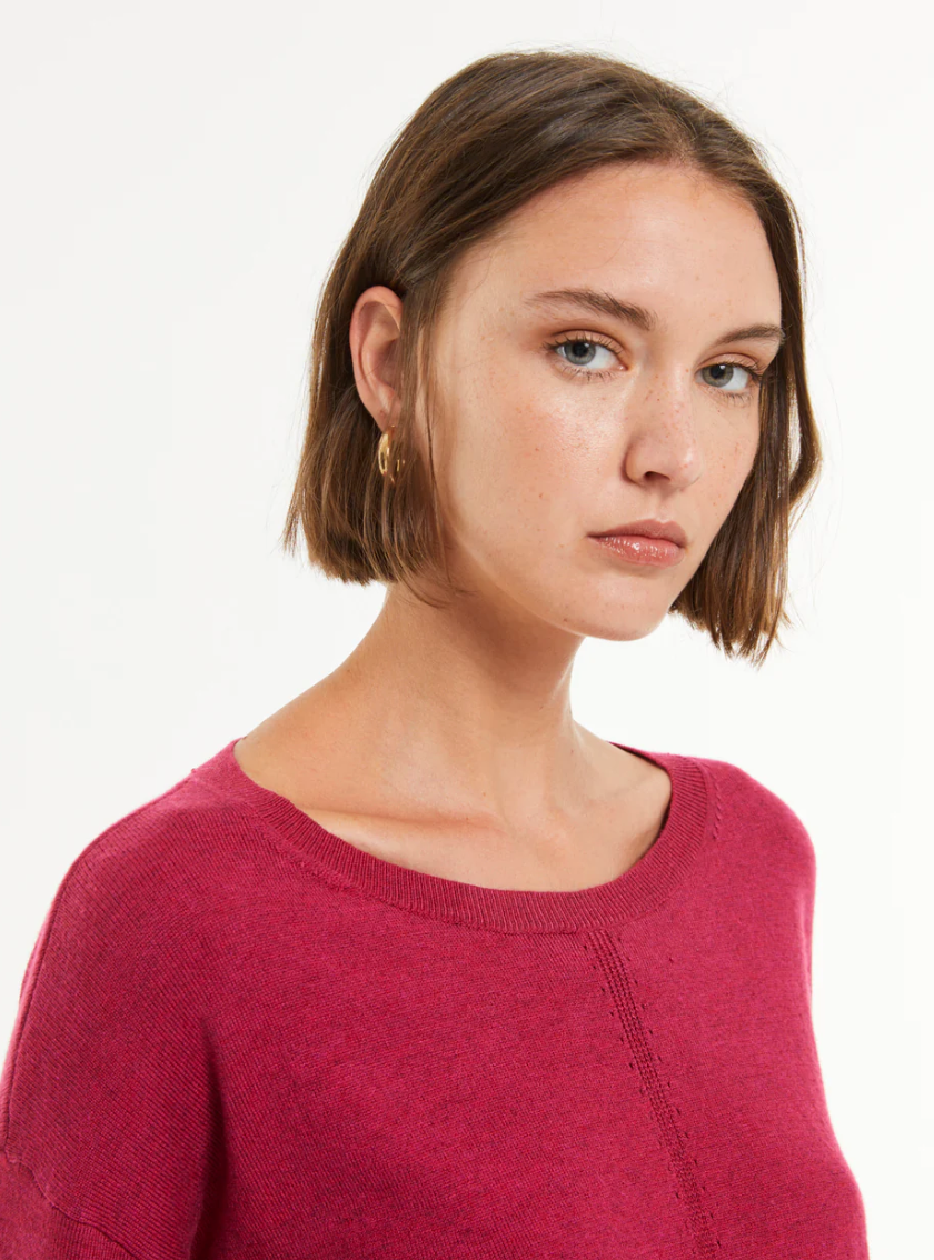 Paz Torras fuchsia pink sweater with round neck