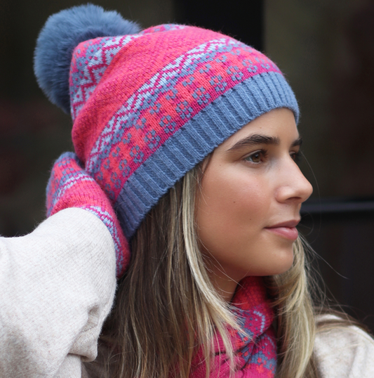 Pom Pink and blue bobble hat