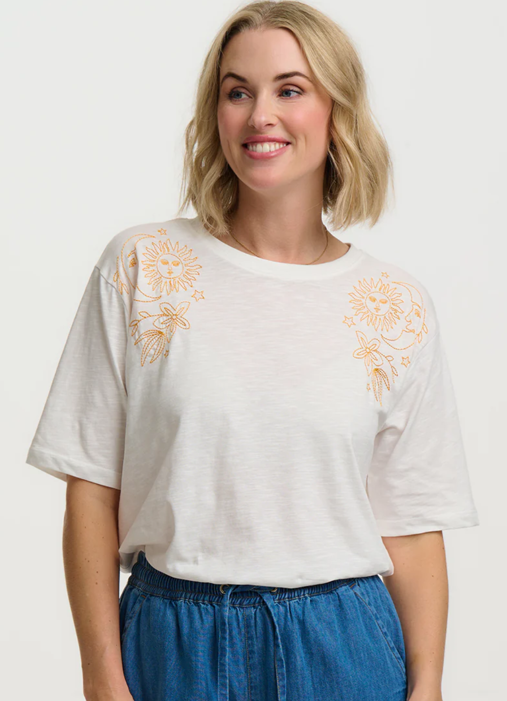 Sugarhill Brighton Kinsley oversized t-shirt - [shop_name Strathaven] [womens clothing]