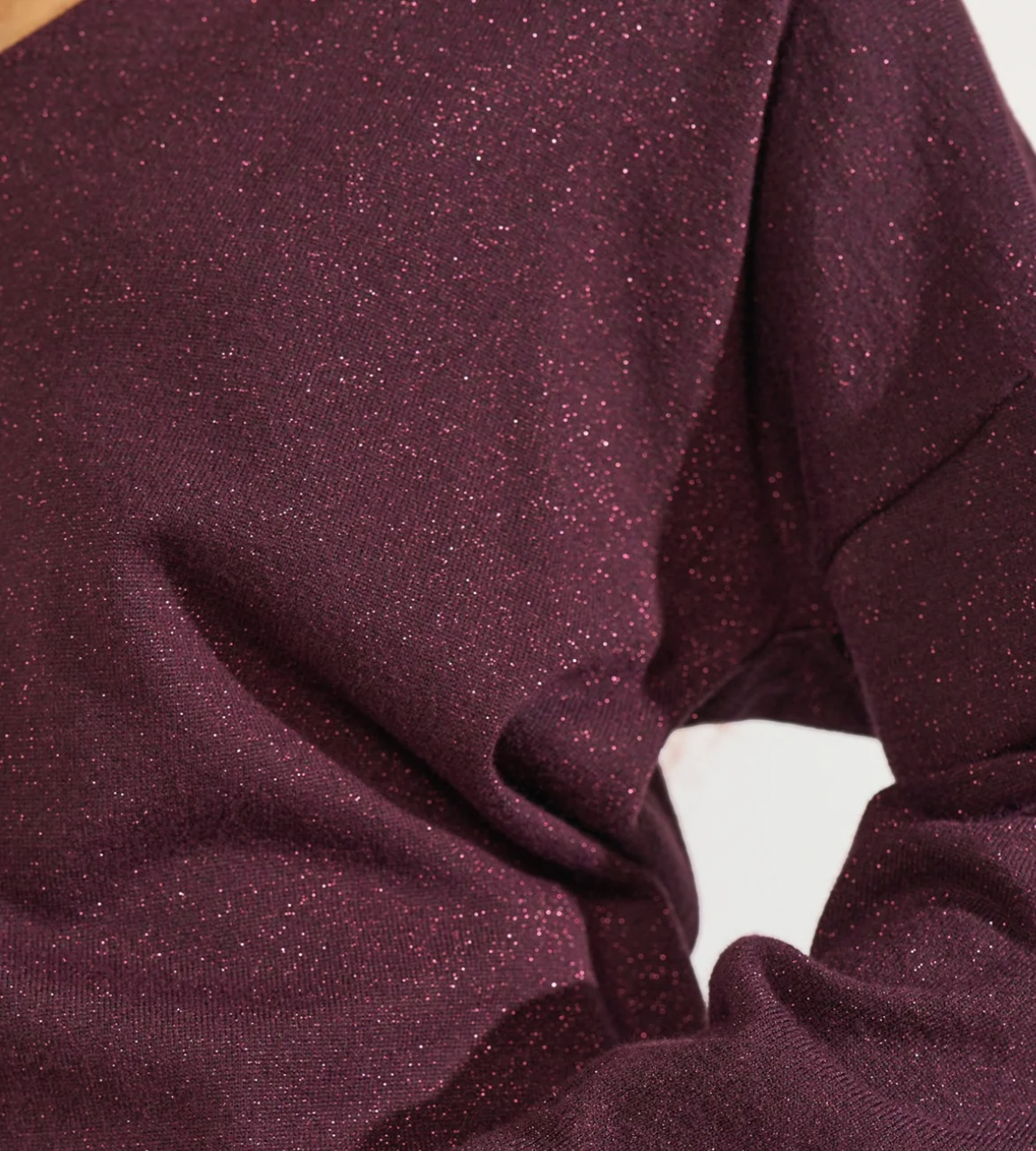Numph Dayletta v neck sweater in fig - [shop_name Strathaven] [womens clothing]