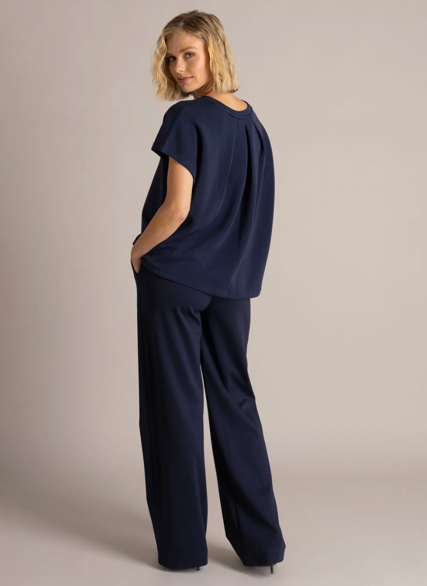 Yest Suna dark blue top with pleated back